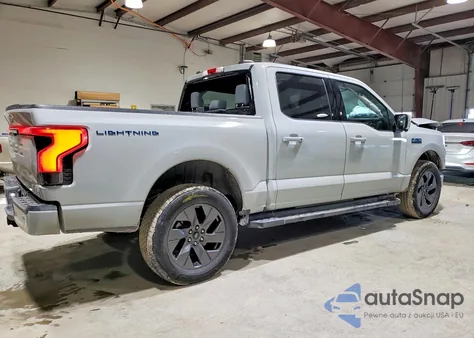 2024 Ford F150 Lightning Lariat z USA, uszkodzony, nr VIN 1FT6W5L71RWG09834